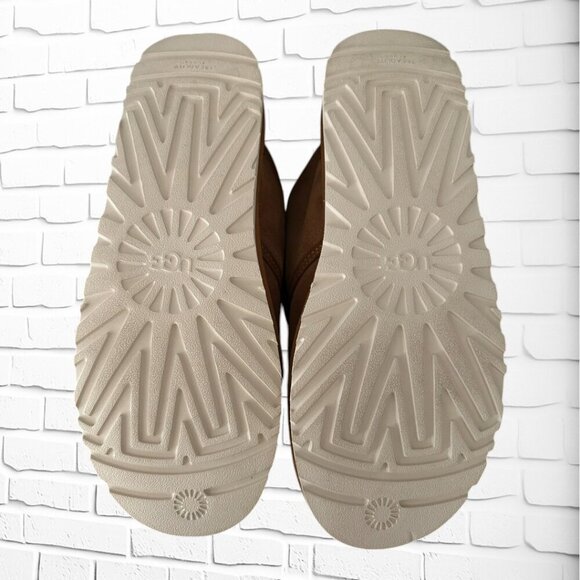 MENS UGG SHEEPSKIN BOOTIE SIZE 13 NWOT - Picture 11 of 12